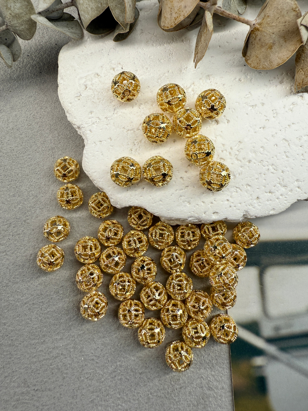 Бусина ажурная (полая) 8 мм, 10 штук позолота 14k