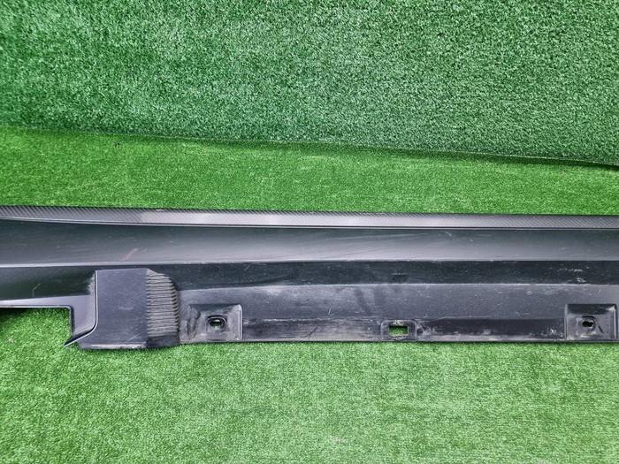 Накладка порога правая Mercedes AMG GT (2017-2023)