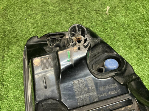 Фонарь левый внутренний Porsche Cayenne 958 14-18