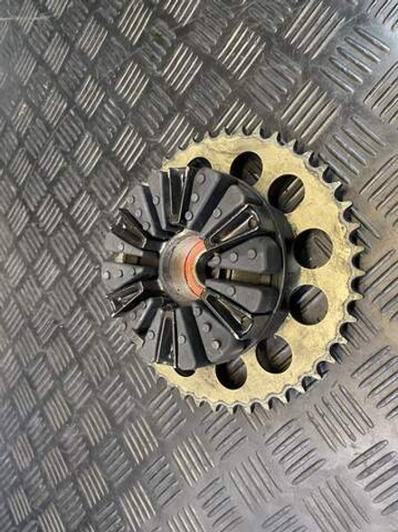 Ступица заднего колеса Yamaha FZ1 Fazer RN17