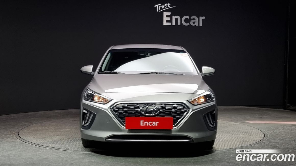 Hyundai The New Ionic Hybrid 1.6 HEV (06.2020)
