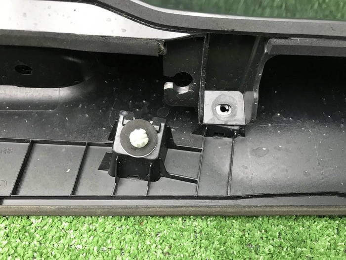 Спойлер крышки багажника Geely Atlas Pro (21-нв)