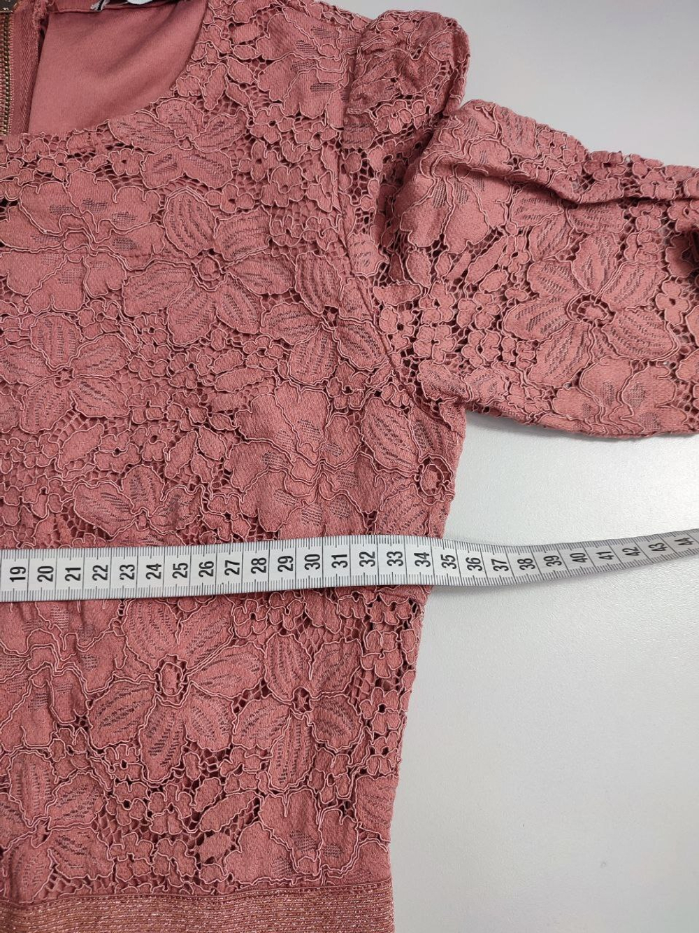 Платье Zarina кружевное 42  размер