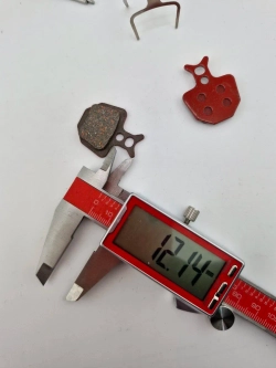 -- Колодки тормозные TP-05B для электросамоката и велосипеда