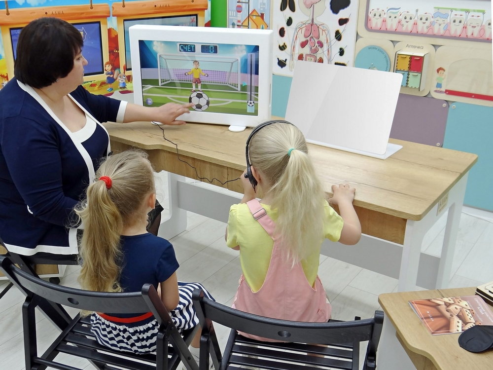 Профессиональный стол логопеда Logo PRO