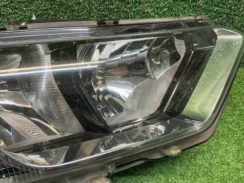 Фара правая Lada Niva Travel (20-нв) галоген