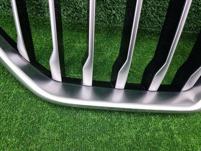 Решетка радиатора BMW X6 G06 (2019-2023)