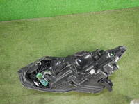 Битая Фара правая Nissan Qashqai 2 j11 (17-23) галоген