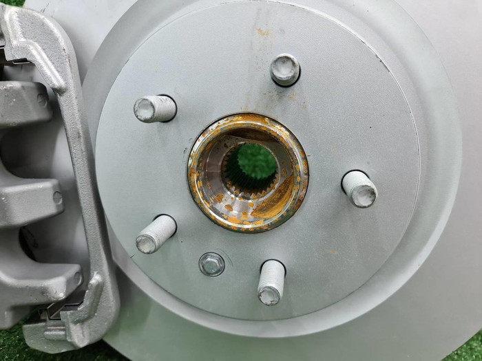 Кулак поворотный левый Lixiang L9 (2022-н.в.)