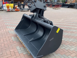 Поворотный планировочный ковш