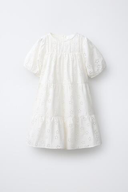 ZARA ВЫШИТОЕ ПЛАТЬЕ, ЭКРЮ