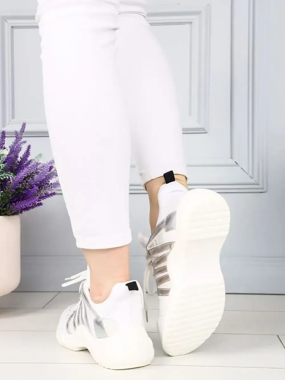 Кроссовки женские натуральная кожа