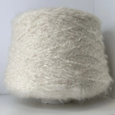 ASTRAKAN - Luxury Selection by Ri.Go; 19% мохер, 19% альпака, 28% меринос, 27% п/с, 8% п/а; 160м/100гр; col. 2123, цвет: светло-бежевый