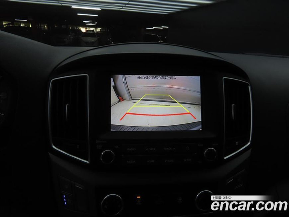 Hyundai The New Grand Starex Van 3-х местный (05.2020)