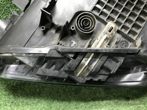 Битая Фара правая BMW X1 F48 (2015-2019) LED