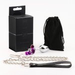 Серебристая анальная пробка с фиолетовым кристаллом, колокольчиками и поводком (Цвет: серебристый)