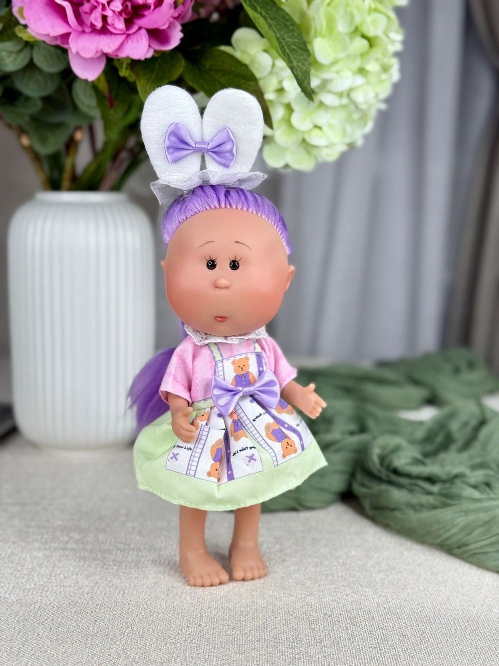 Кукла Nines виниловая 23см Little Mia (3100S1)