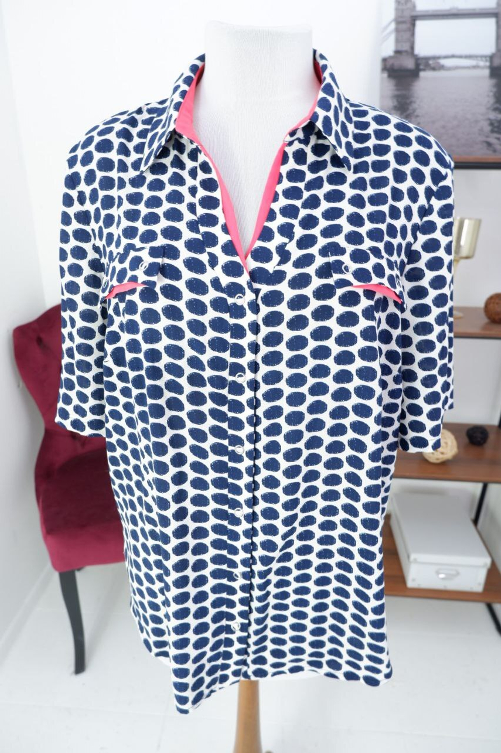 Блузка стильная 48 размер