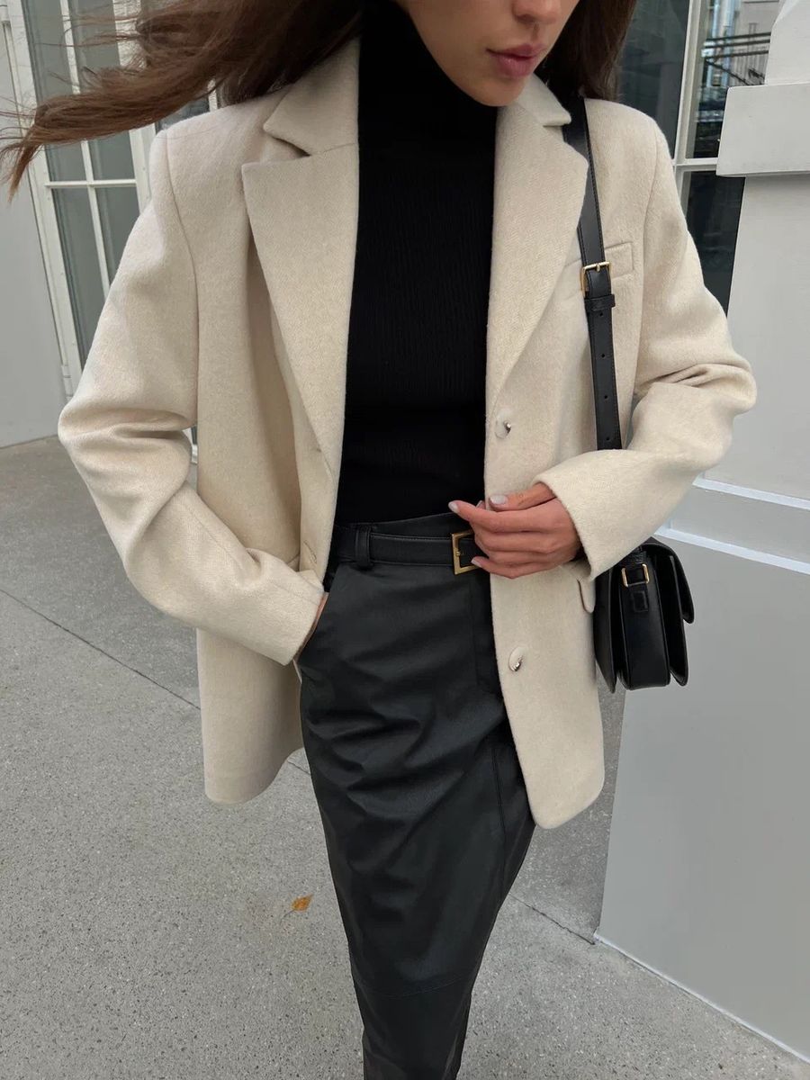 Пальто из смесовой шерсти укороченное в бежевую елочку