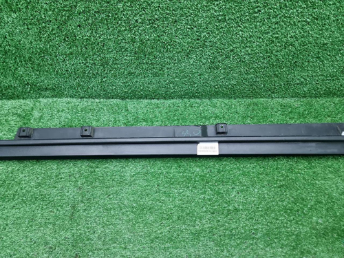 Накладка порога правая Geely Coolray (2019-2024)