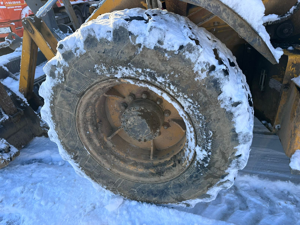 Bull 4SX Экскаватор-погрузчик 4SX (Дизельный, 4,6 л, 116 л.с., АТ)
