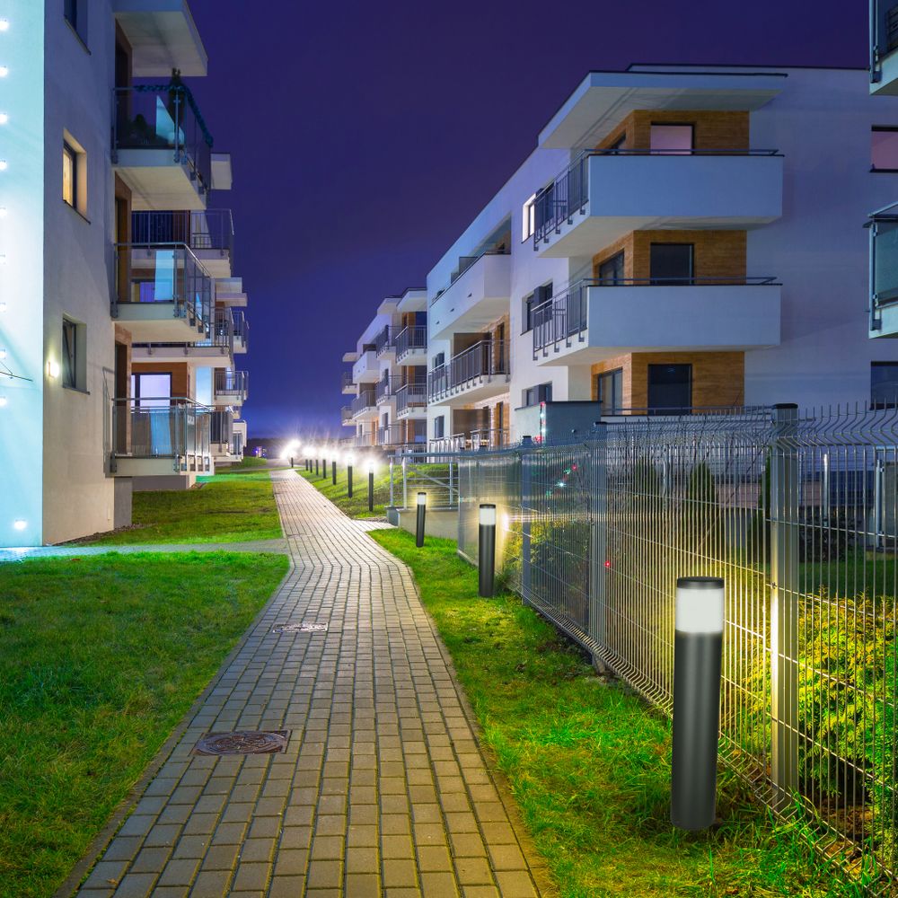 8108 Наземный уличный светильник CHICAGO