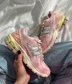 Кроссовки New Balance 1906