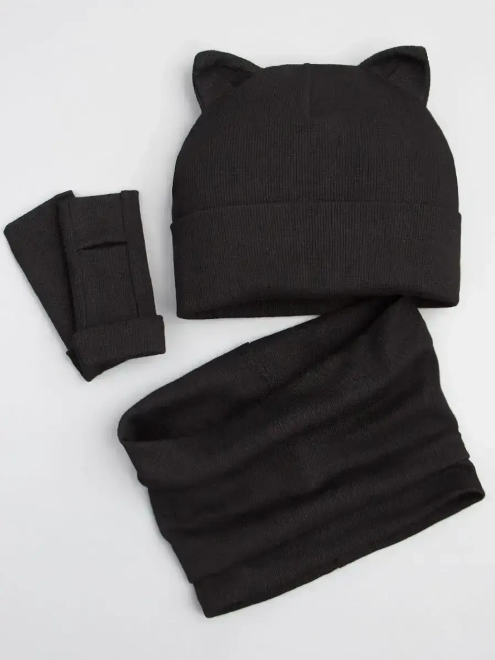 Шапка для девочки осенняя с митенками и снудом