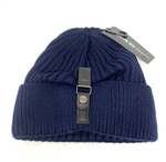 Шапка с отворотом конвертом