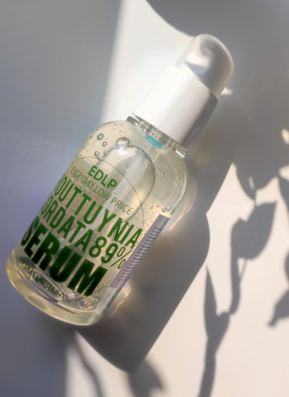 DERMA FACTORY Сыворотка для лица увлажняющая Derma Factory Houttuynia Cordata 89% Serum с экстрактом цветка хауттюйнии 50 мл
