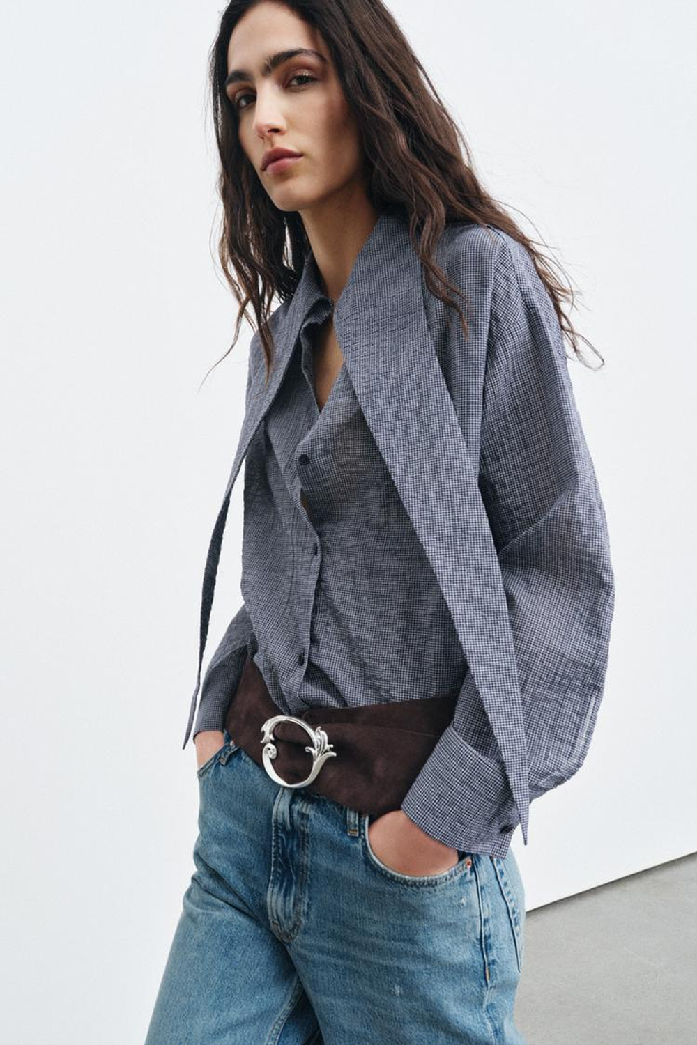 ZARA РЕМЕНЬ ИЗ 100% ЗАМШИ С ОРГАНИЧЕСКОЙ ПРЯЖКОЙ, КОРИЧНЕВЫЙ