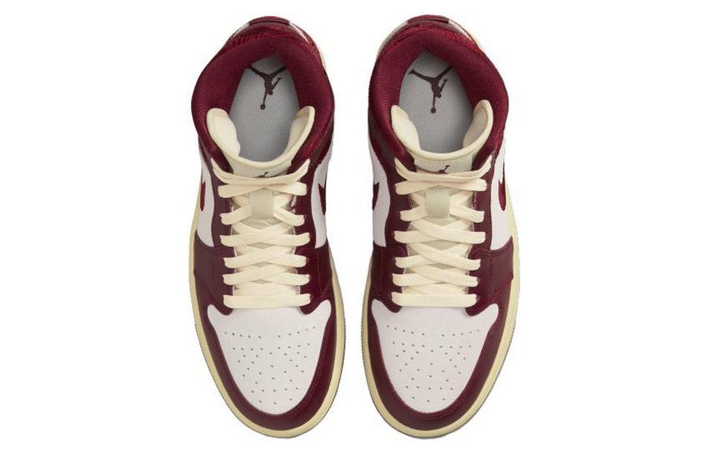 Кроссовки Jordan Air Jordan 1 Mid Se Wmns "Tiki Leaf" (Женская размерная сетка)