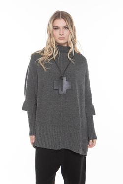 УДЛИНЕННЫЙ ДЖЕМПЕР