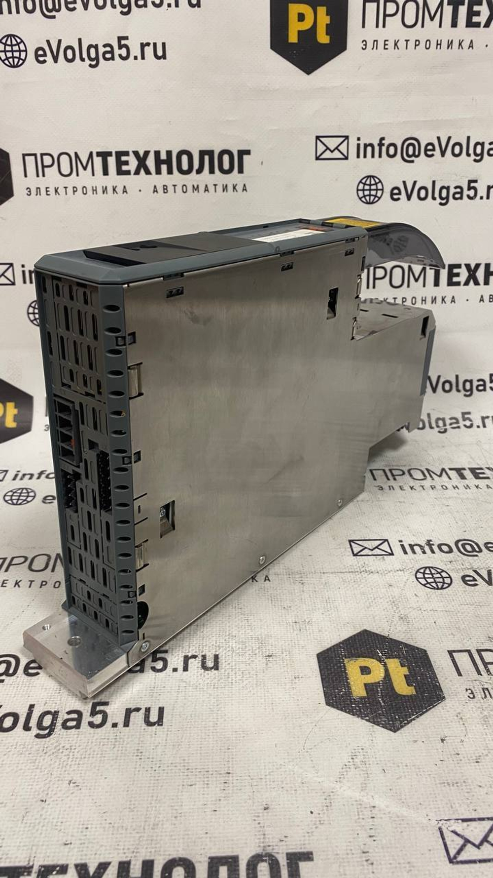 8B0C0320HC00.00A-1 Rev F0 б/у