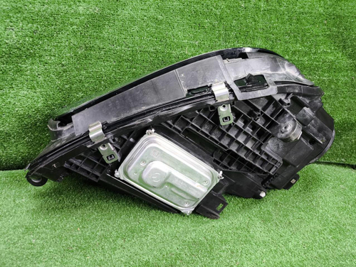 Фара левая Mercedes GLE V167 (2018-2024) LED