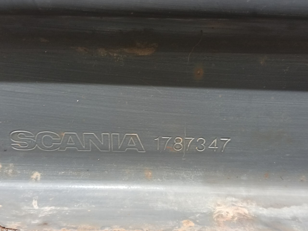 Усилитель (дефект) переднего бампера