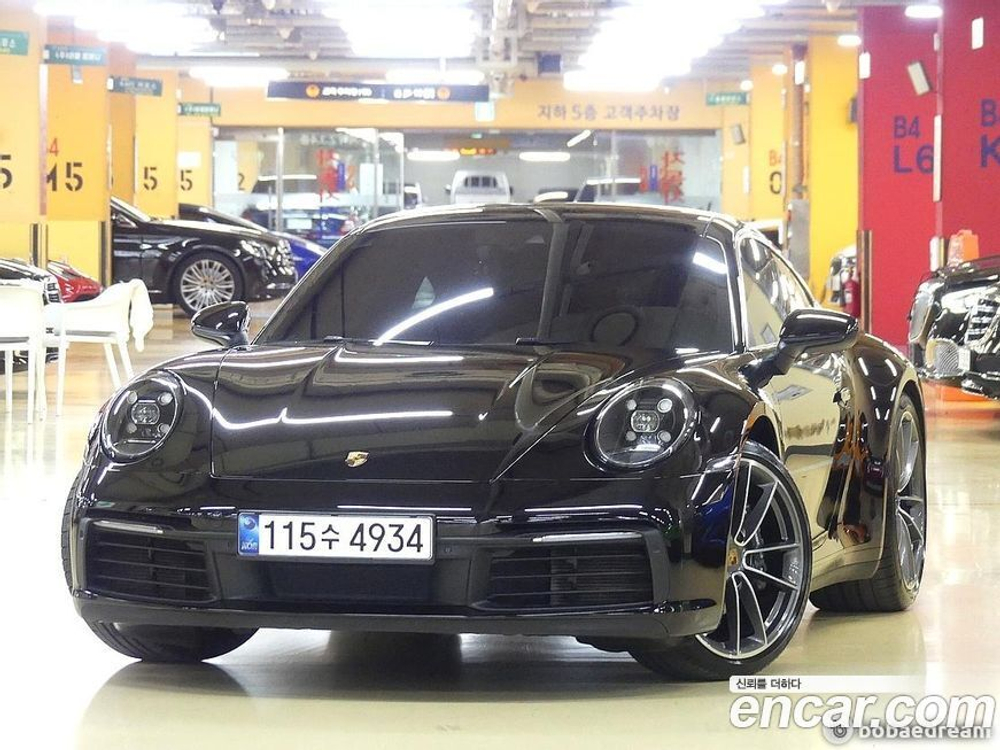 Porsche 911 (992) Carrera 4 (05.2020)