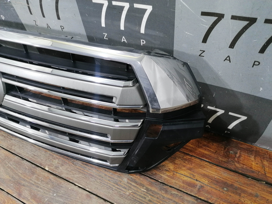 Решетка радиатора Toyota Land Cruiser 200 15-21 Б/У Оригинал 5310160939