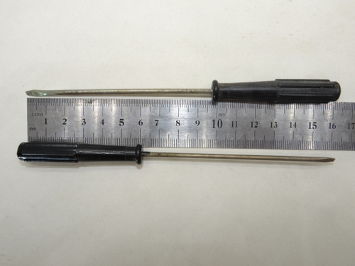 Отвертка шлицевая плоская (минусовая) 160х2.4х0.4мм (Карболитовая ручка) СССР