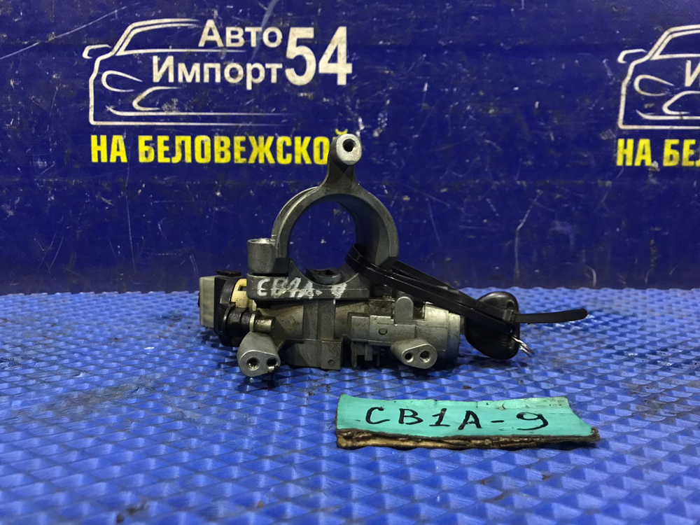 Замок зажигания MITSUBISHI LANCER 1994