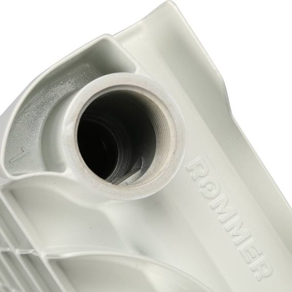 Радиатор биметаллический Rommer Profi BM 350 6 секций 696 Вт 30074