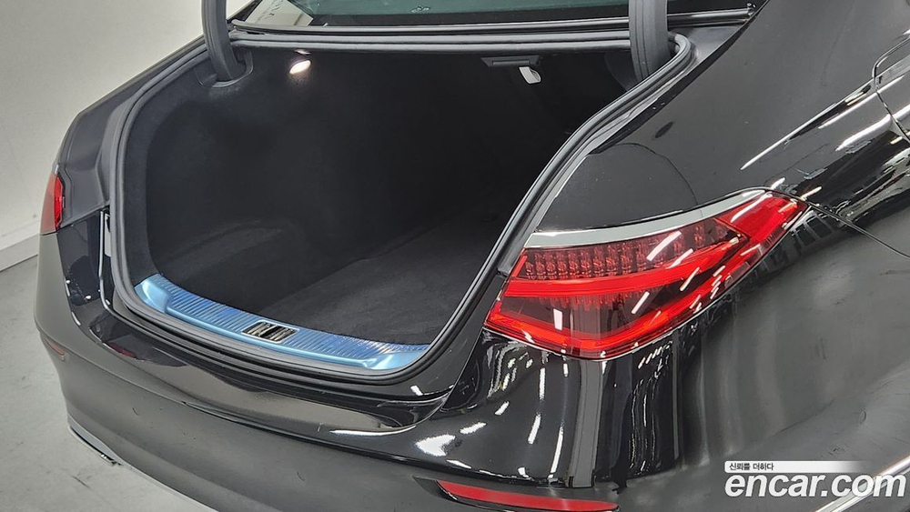 Mercedes-Benz S-Class W223 S450L 4MATIC (10.2023)