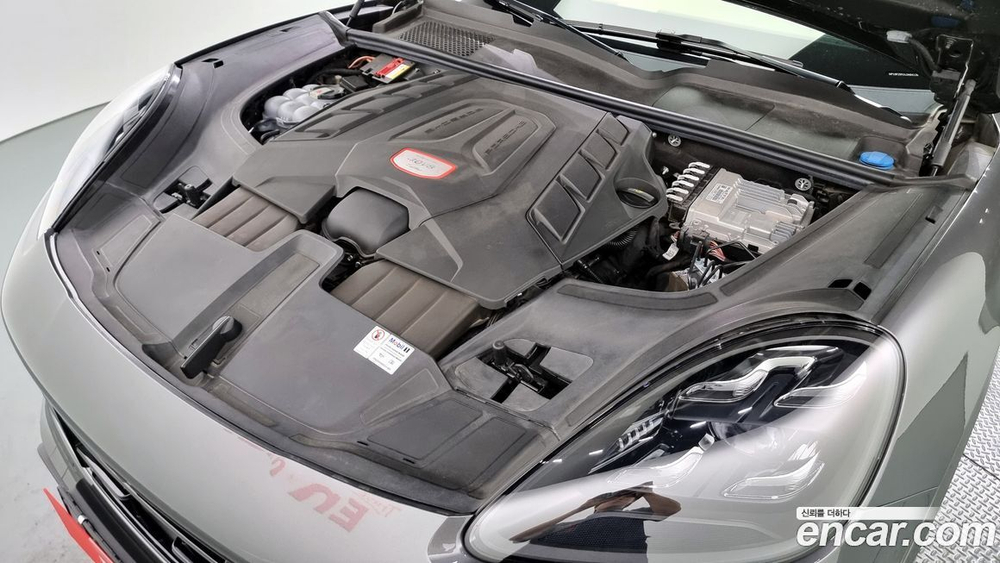 Porsche Cayenne (PO536) 4.0 Turbo Coupe (07.2020)