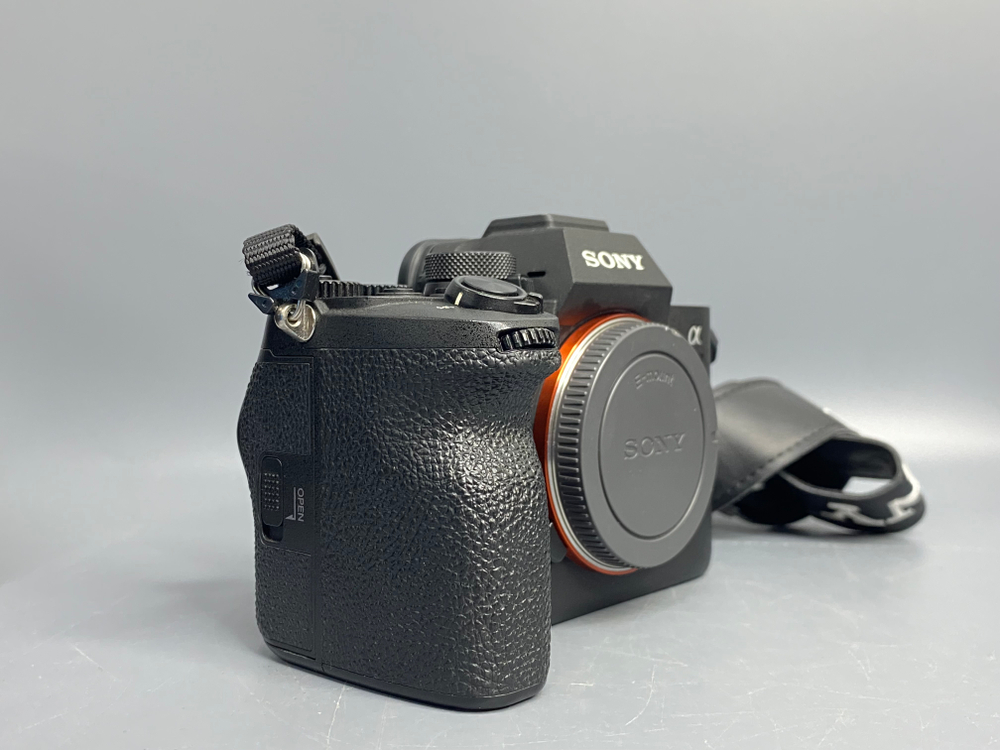 Sony A7 IV 46.000 кадров
