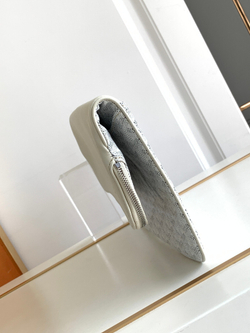 Goyard Sainte-Marie MM Clutch