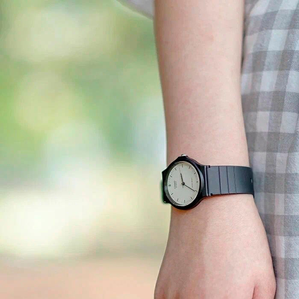 Наручные часы Casio Collection MQ-24-7E