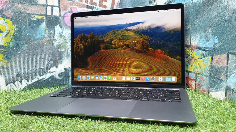 MacBook Air 13 M1 2020 8 циклов