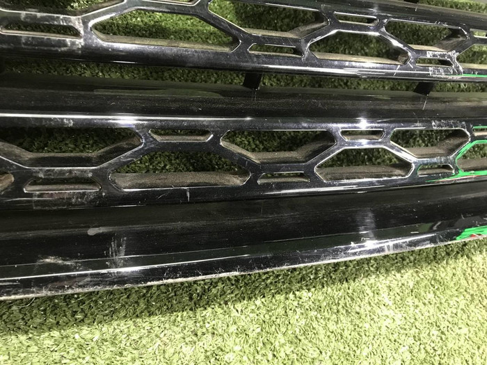 Решетка радиатора Land-Rover Discovery 5 L462 (2016-2021)