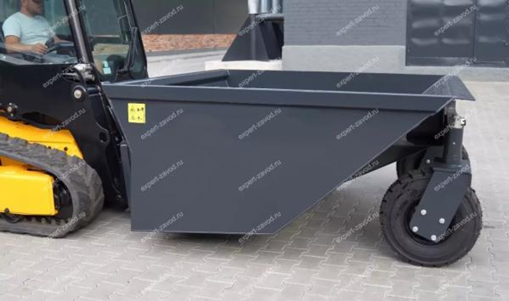 Бункер самосвальный на Телескопический мини-погрузчик New Holland