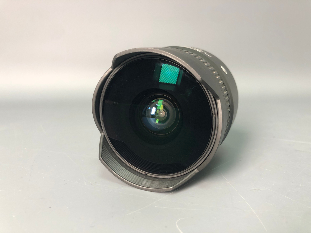 Nikon 10.5mm 2.8G ED DX Fisheye-Nikkor